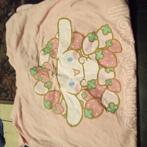 Cinnamonroll t-shirt 2/$20